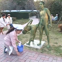 雕像將在公園裡相互發生性關係 w