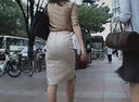 Gachi amateur ass hip line street shooting [Married woman, office lady, sister beautiful mature woman] I specialized in shooting adult women Vol.2