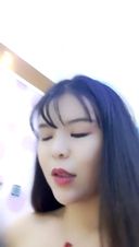 A pure amateur fair-skinned Asian beauty licks the male genitalia with the tip of her tongue, enjoys penetration in the cowgirl position, spreads her dick herself, and is a gonzo work with a strong service spirit!