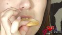 ASMR video ◎ Amateur OL Ichika's crispy sweets - Candy licking chewing chewing appreciation