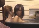 GO-TO利用拡大で被害者続出　温泉旅館でカップルが露天風呂を隠し撮りされNET拡散されている映像　01