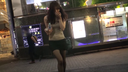 [Outdoor exposure] Tall slender beautiful legs! A beautiful mature woman in her 40s who is unhappy plays shamefully with ♪ a remote control vibrator