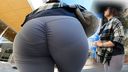 【FullHD】A big ass woman who looks hard with black-rimmed glasses, but her panties are so big that it becomes a step