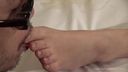 [Hentai SM M man] Amateur model woman who lay down licking the feet @素人コスプレ個人撮影