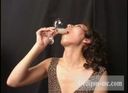 【Personal Photography】 【Face】 [Swallowing] Yoko drinking down 5 shots of semen accumulated in a glass [Amateur]