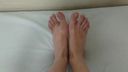 Sister's toes & soles [Selfie camera de posted video]