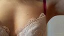 [Goddess selfie camera de posted video] Neat young office lady's underwear (bra) and armpit up
