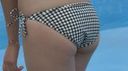 【Ultra High Definition Full HD Video】 The finest slender beauty in a racy swimsuit poses by the pool! NO-2