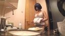 [Hidden camera] Love hotel voyeur video 13 Secretly filming the egueg areola big pie of a neat and clean short-haired beauty taking a shower [Personal shooting]