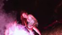 [Slender gal] 20s gal outdoor exposure love acme sex after BBQ [Outdoor live play]