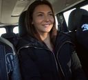 러시아에서 운전하면서 세 명의 여자를 헌팅하고 야외와 차 안에서 큰 섹스를 한다
