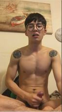 Korean man with amazing body and emotional voice 6