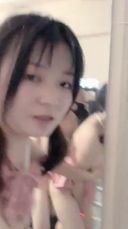 땋은 머리를 가진 거대한 가슴 중국 소녀의 SEXLIVE