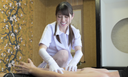 [M男人撓癢癢]M男人用缎子手套在人氣女演員蒼井麗娜的護士身上撓癢癢檢查！