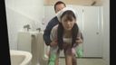 I'll a very cute child who cleans the toilet in the toilet! !!