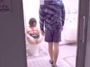 【妻はNTRオナホール】多目的トイレでDQN系単独さんの玩具にされて生ハメ中出しオナホールされるの便器に縛り付けられたうちの妻【肉便器】