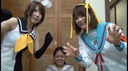 【Hidden Camera】 【Cosplay】3 panchira !! Beautiful cute costume woman (Kosjo) threesome fun measuring physical strength ☆　