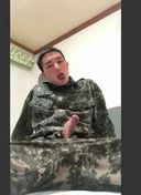 Korean man with amazing body and emotional voice 3