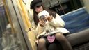 [潘奇拉在火車上面對面]K-chan穿著非常可愛的素服的超短裙黑色絲襪的內容是純白色的缎子褲！