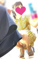 Miniskirt JD-chan & Celebrity Upside Down Raw Panty Shot 08
