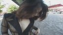 [Perverted Exposed Wife] Crosses a pedestrian crossing with many cars with her nipples exposed in a see-through shirt. Furthermore, large open legs masturbation in front of a lying father