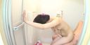 〖Uncensored〗Back demon thrust to a mature woman taking a shower! swallowing!