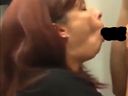 【Facial ejaculation】Wife receiving facial cumshot in the fitting room
