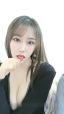 [Smartphone shooting] Korean model-class beauty delivers gonzo video with old man [Uncensored]