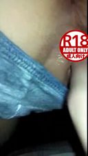 [None] Shaved woman who flips up her pants and fingers her wet and makes a noise with her fingering & erotic lingerie woman's back & bra on! [Amateur Individual Shooting] Work No. 128