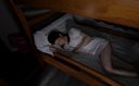 [3DVR 아마추어 카탈로그 (5)] Part.1 여체 감상 밤의 크롤링 버전 무방비하고 자고 있는 소녀에게 기어 들어가 여체를 차분히 지켜본다