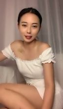 【Live Chat】A black-haired neat older sister delivers masturbation!!