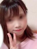 狂熱 （8） [在車上] 第二美麗的23歲娃娃臉已婚婦女A-chan與評論獎金 第一輪第二輪視頻 對玩具的敏感反應 偶像臉 嬌小的蘿莉體型 隱藏的攝像頭 奇聞趣事業餘汽車性愛