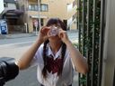 [Amateur posted video] Plenty of sperm in the braided glasses ● Rikko obtained with T ● IT ● ER. Raw too. ◆ No line of sight [# 009: Drink a glass of semen on the street]