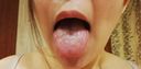 [Amateur female college student] Measurement check of poopy bad breath of 20-year-old chubby amateur girl [What is the result?]
