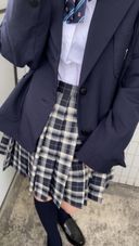 制服女子校生の口に指を突っ込んで唾液パラダイス