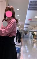 【City shooting】Beautiful clerk's breast chiller (with nipples and areolas)