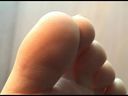 【CF】Woman Showing the Soles of Her Feet #165 GLD-043-03