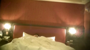 【個人撮影】生々しすぎる…ホテルでこっそり隠し撮りされた美女のフェラ動画【スマホ】