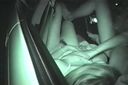 【劇情片】車內素人情侶兇猛！ Vol.24 一對情侶正在激烈而熱情地交配！ ！！