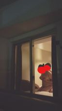 [모자 없이 10개 한정] 【개인 촬영】 【아마추어】맨션의 이웃이 초폭유 여대생을 데리고 들어가 섹스하고 있는 발코니에서 몰래 촬영