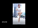 えっちなコスチュームで踊る可愛いアイドル達のダンス【37】デニムショートパンツ 巨乳 ムチムチ