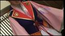 그리운 일본식 의상을 입은 코스플레이어