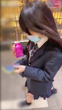 [個人拍攝] 東京都回國部 （3） 留著黑色長髮和勻稱臉的年輕女士 奇聞趣事為物質慾望提供　