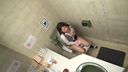 【Hidden camera】Sister who uses the toilet at work effectively and enjoys masturbation