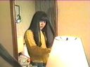 「옛날 영화」보너스를 받고 기분이 된 유이치는 조속히 미스 호텔을 부르고, 거기에 나타난 여동생 유키코!