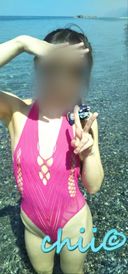 [Personal photography daytime outdoor exposure] I went to the sea in a T-back hentai swimsuit (1)