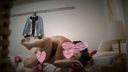 [Voyeur ● shooting] When I set up a camera at Saffle's house, I invited him immediately after masturbation ww [Amateur]