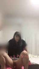 It's a selfie. There are two masturbations: masturbation that rubs the wart of the into the, and tampon masturbation that is taken separately because the video is short.