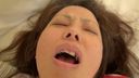 "Mozamu" Colossal breasts chubby beautiful wife is waitressed and Gingin's is! The overflowing from the shirt shake violently! Finish with the best panting face! "40 minutes 31 seconds"
