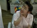 (None) 《Old Movie》After everyone has left at the dental office, a nurse comes to the doctor's cousin to see him because he has a toothache. At the end, I creampied without the teacher.